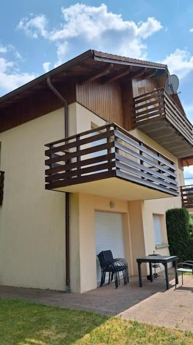 F3 Superbe Vue Lac, Grand Balcon, Ambiance Nature Gérardmer Exterior foto